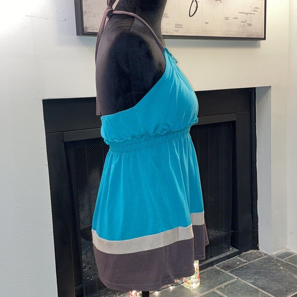 Halter Top - Picture 6 of 12